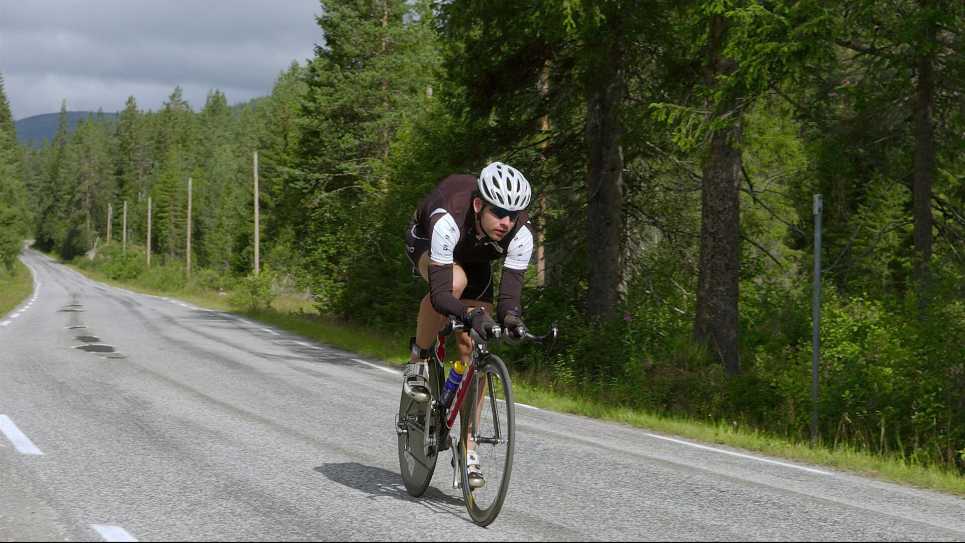 赖斯单骑闯关诠释巨星价值,秘鲁3-1洪都拉斯展现南美硬实力